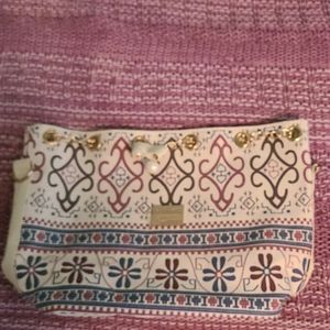 Jiueryi bag multiple red & blue colors outside